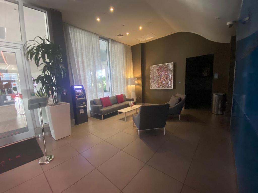 Studio In Hallandale 2 Beds Hallandale Beach Exterior photo